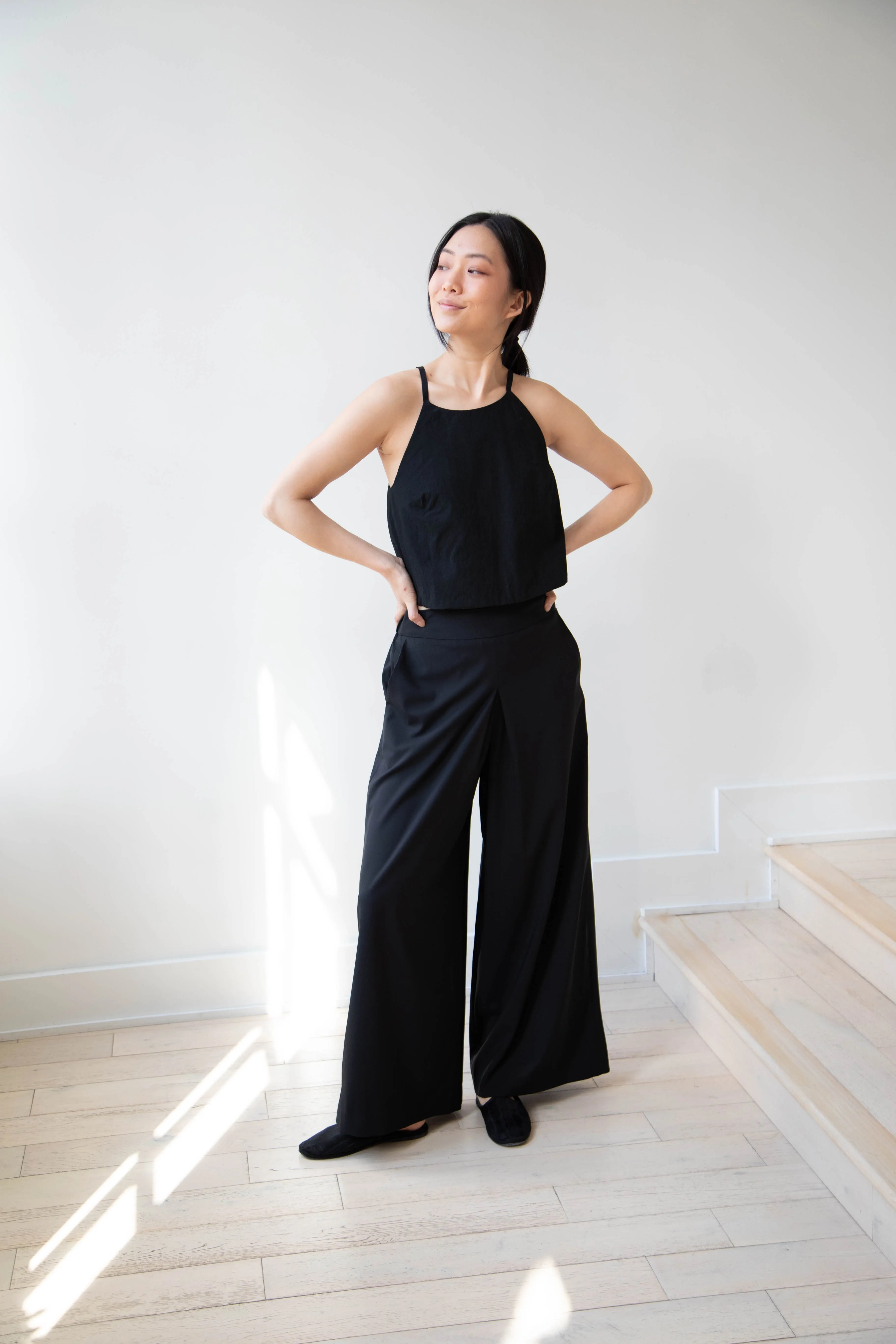 Arts & Science | Back Gum Tuck Culottes in Black