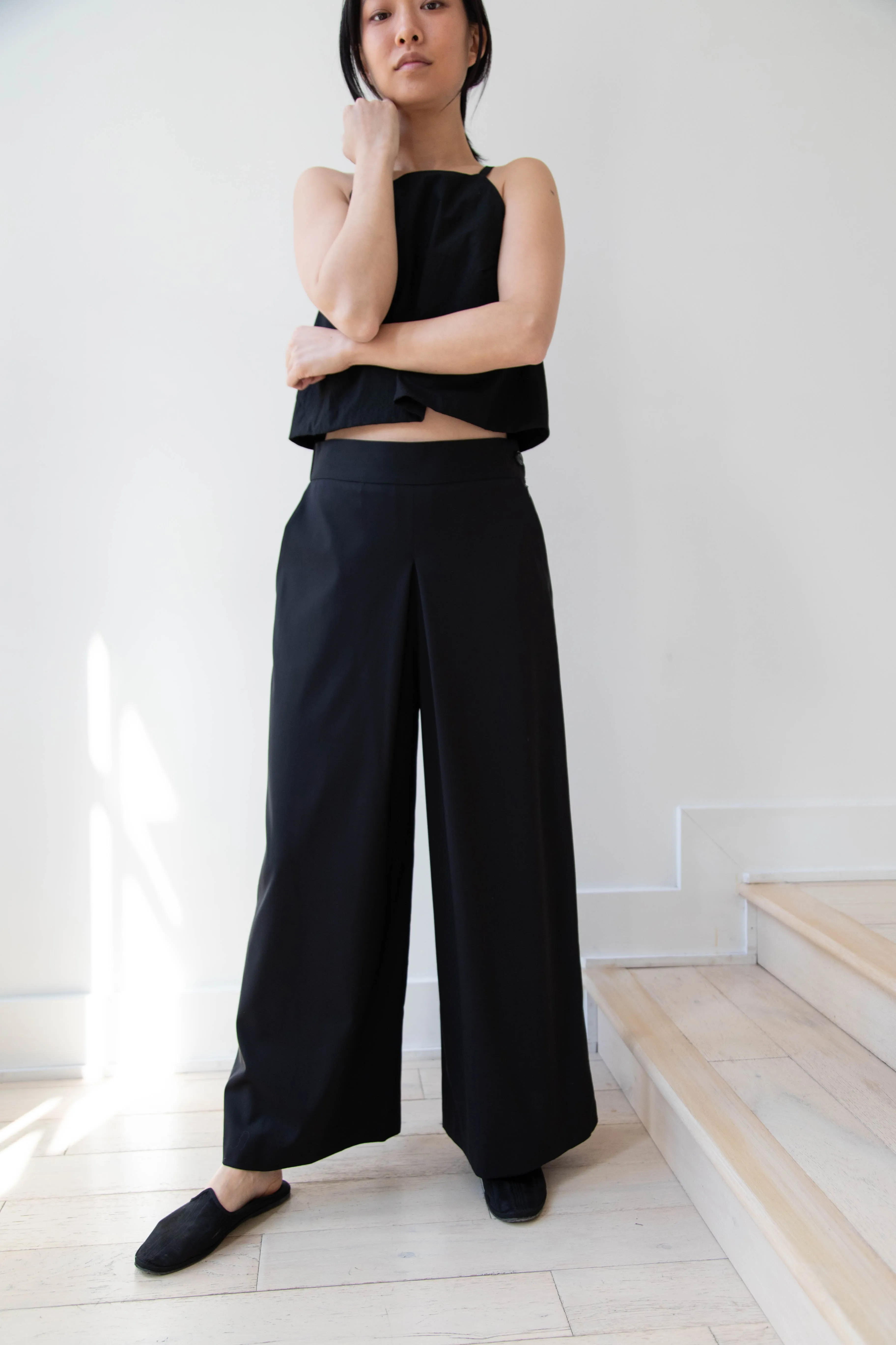 Arts & Science | Back Gum Tuck Culottes in Black