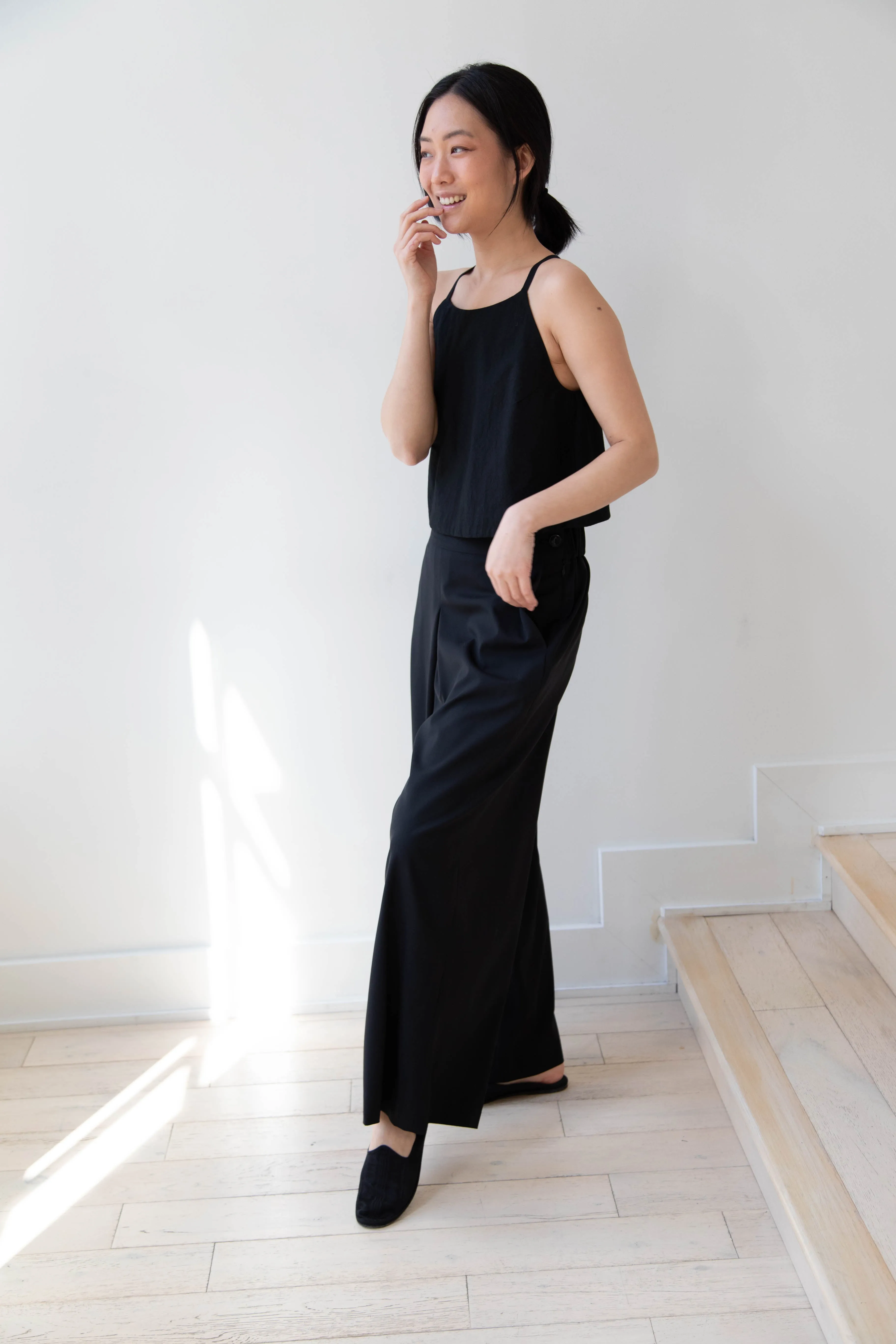 Arts & Science | Back Gum Tuck Culottes in Black