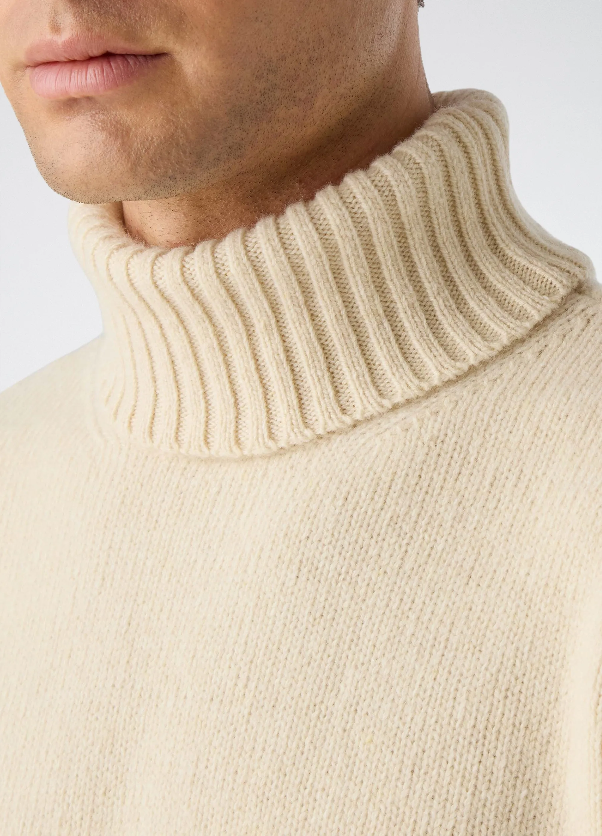 Börje Wool/Cashmere Roll Neck - Ecru