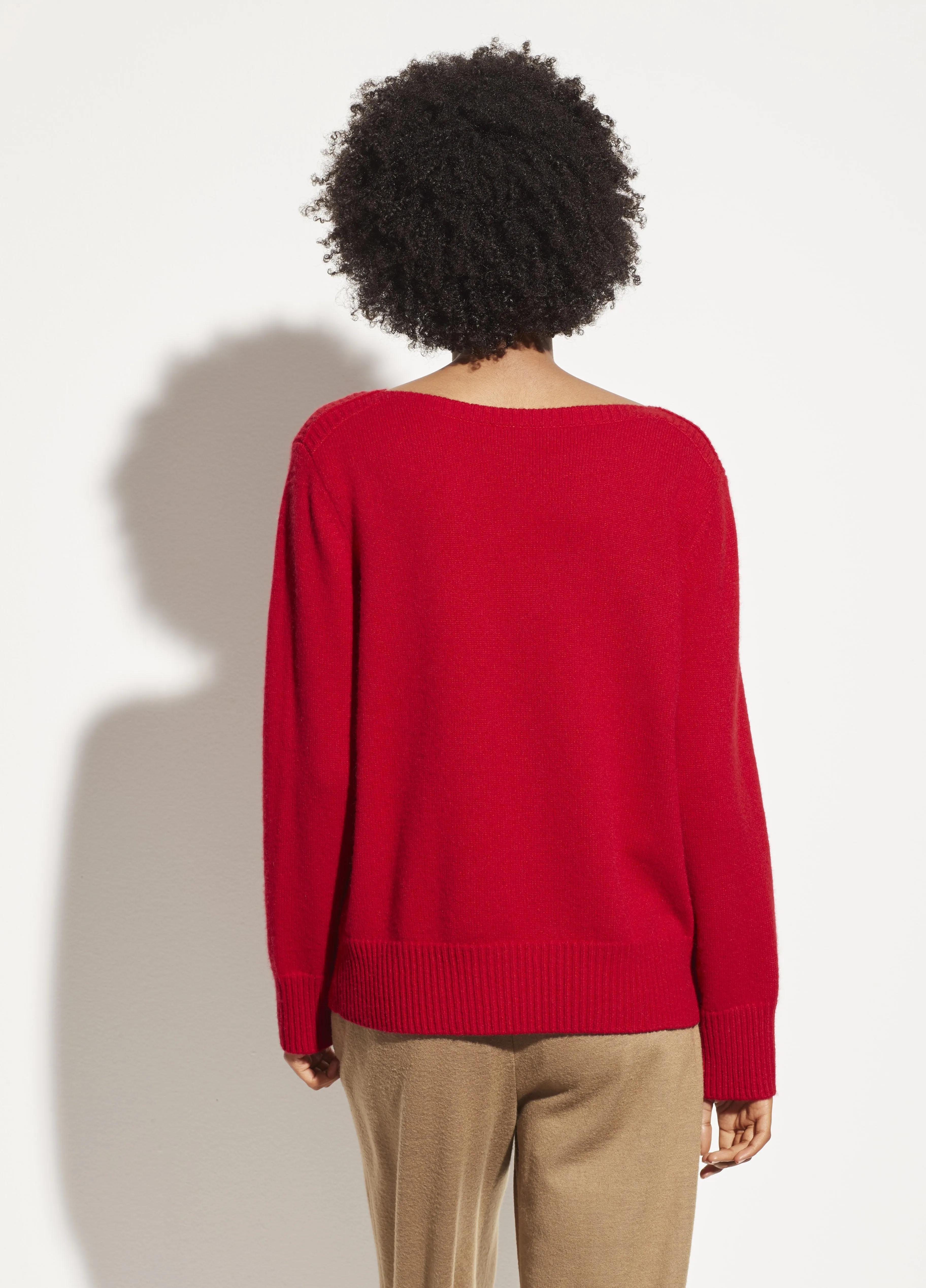 Cashmere Boatneck Pullover in Cherry Rust