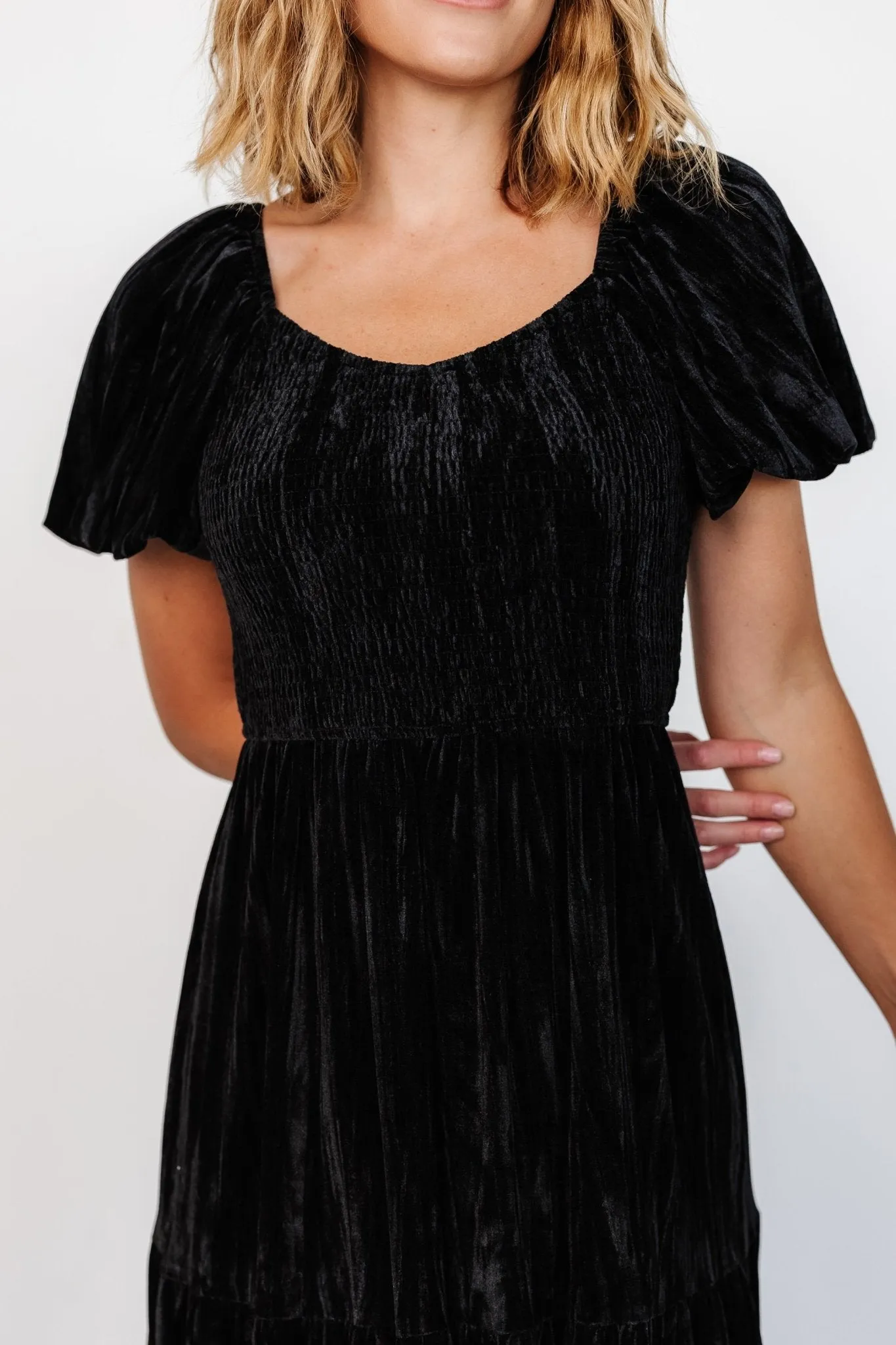 Colleen Velvet Maxi Dress | Black