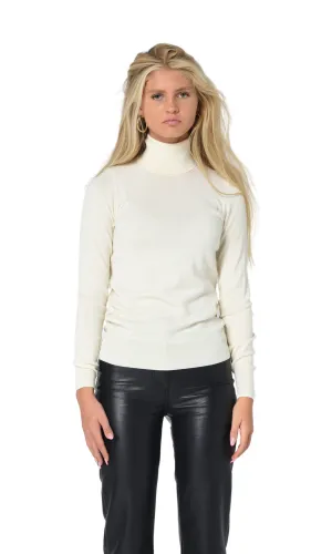 CREAM ROLL NECK