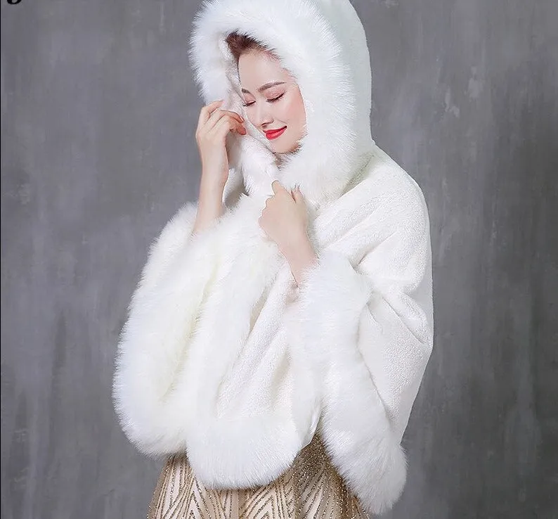 Elegant Faux Fur Bride Shawl Beaded Pin Bridal Winter White Wedding Bolero Cape