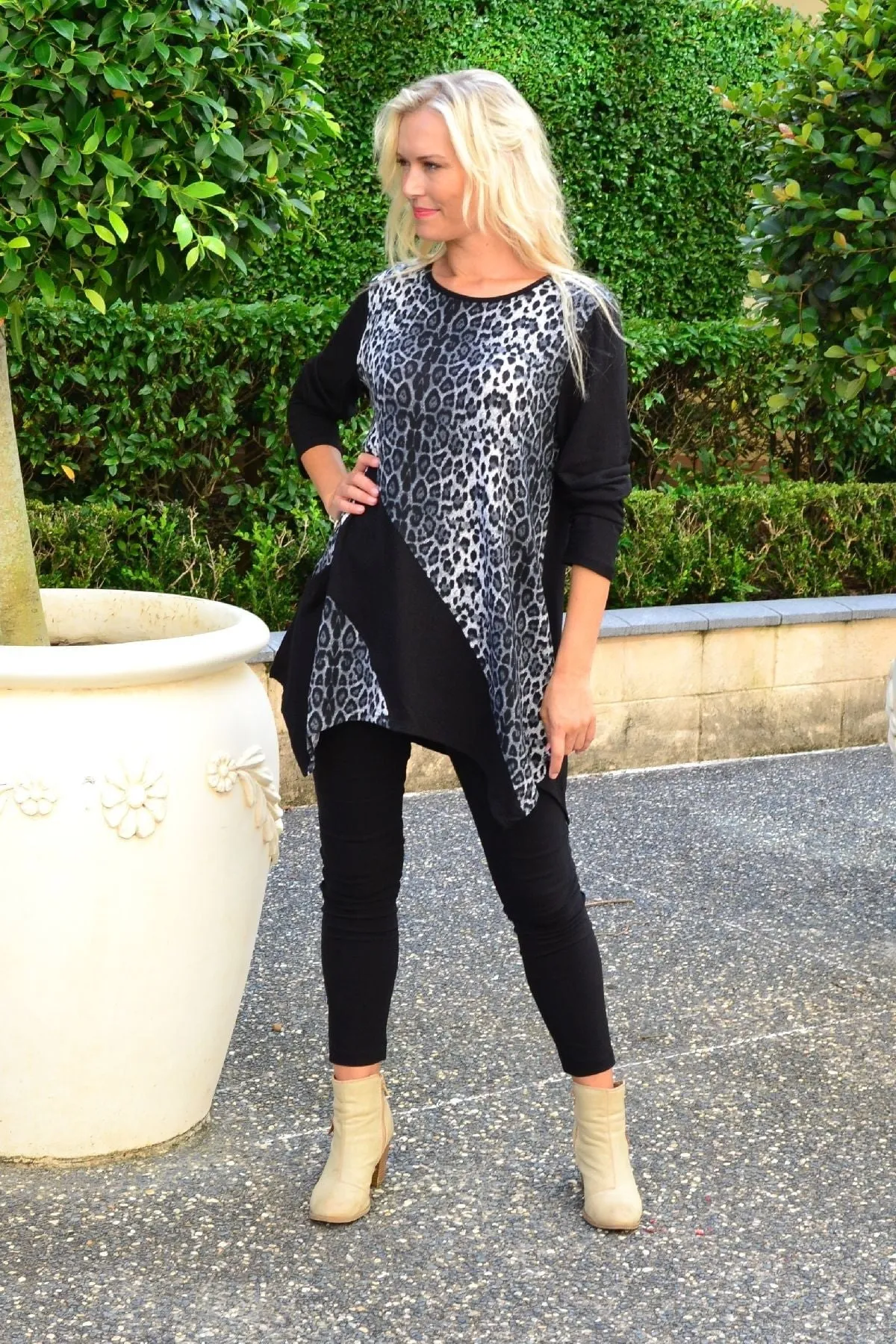 Leanne Leopard Print Fleece Tunic Top