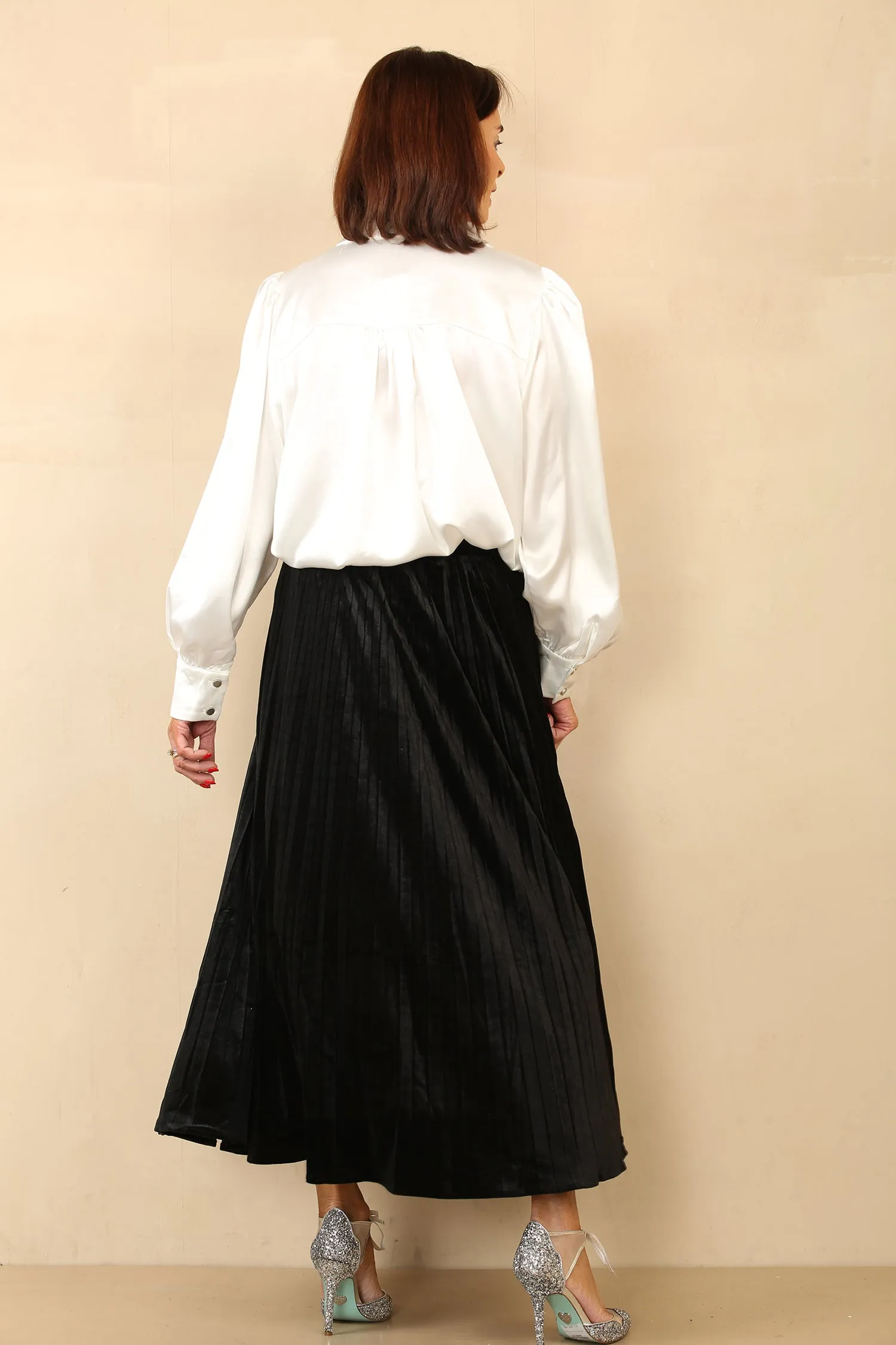 LINA VELVET SKIRT - BLACK