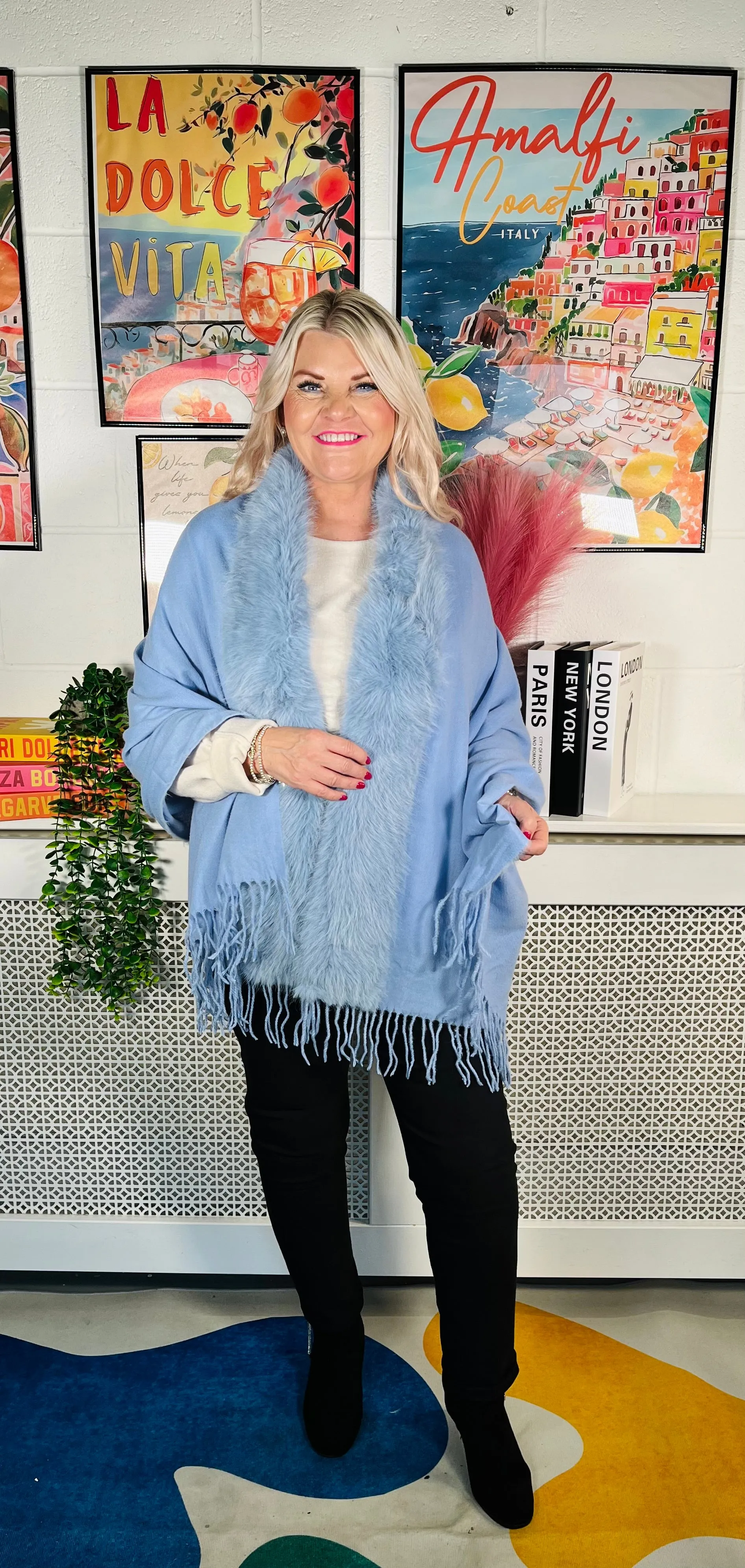 Minnie Faux Fur Shawl - Baby Blue