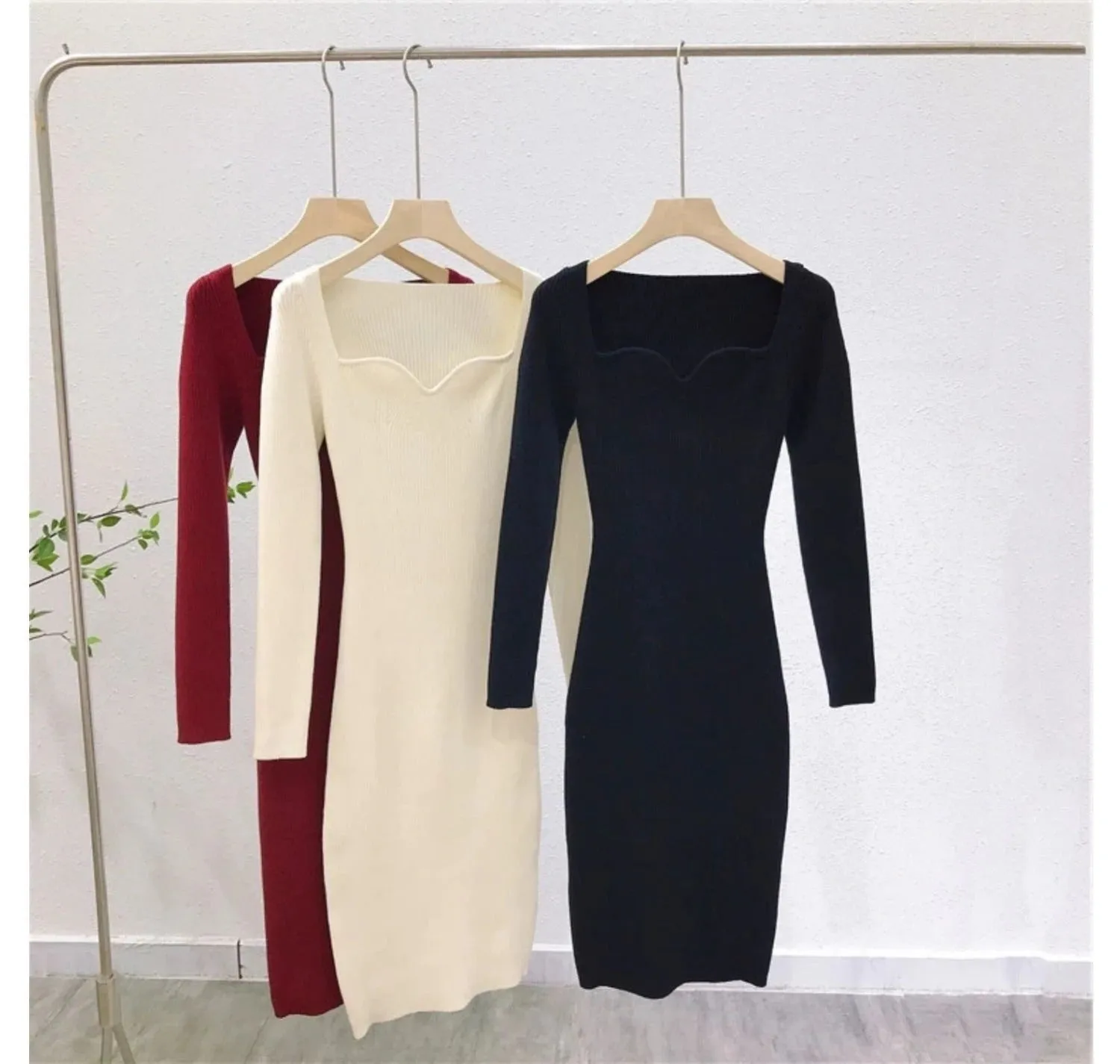 Sweetheart Bodycon Knit Dress