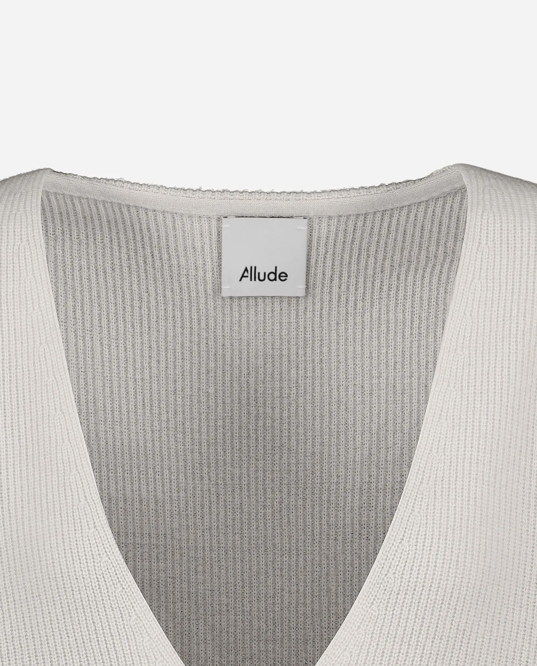 V-Pullover aus Cashmere-Mischung in Grau