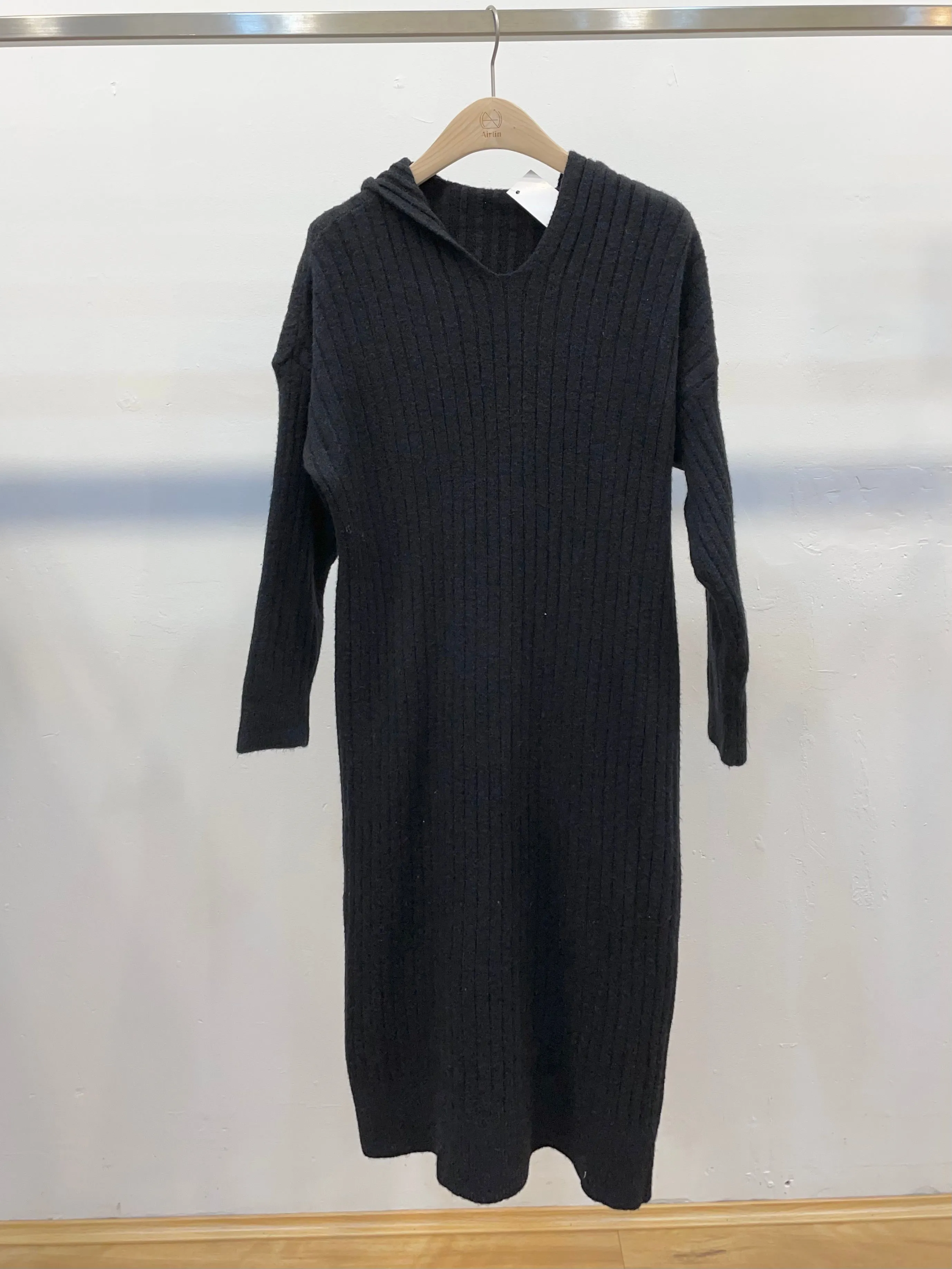 Wool knitted dress with hoodie